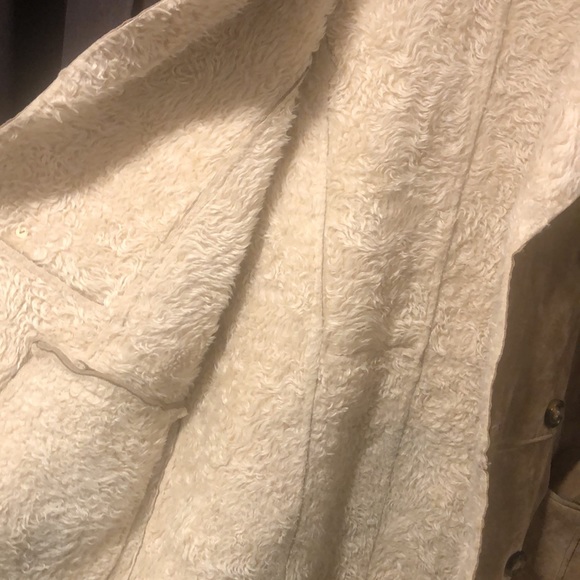 Le Chateau Suade Faux Sherling coat - Picture 3 of 4